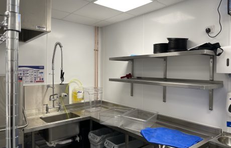 Slim Chickens, Crawley